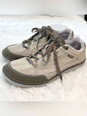 Simms Westshore Slip On Shoes Men’s Sz 10.5 Beige Fishing Deck Sneakers Comfort